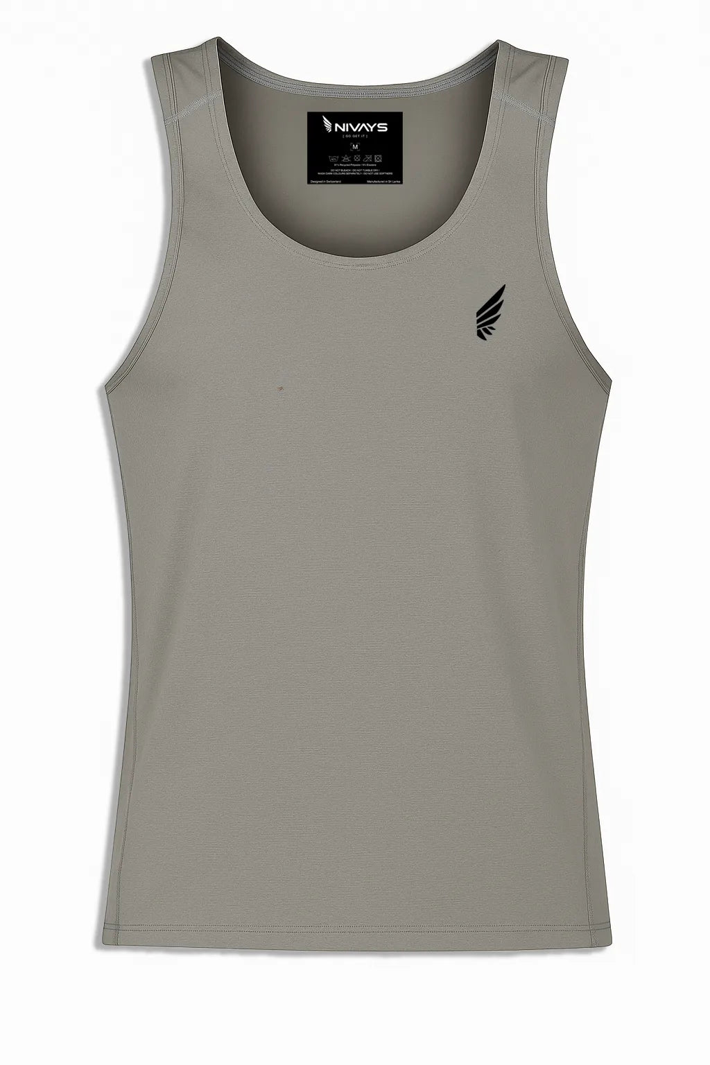 NIVɅYS slim fit tank top, made from sustainable recycled performance fabric.