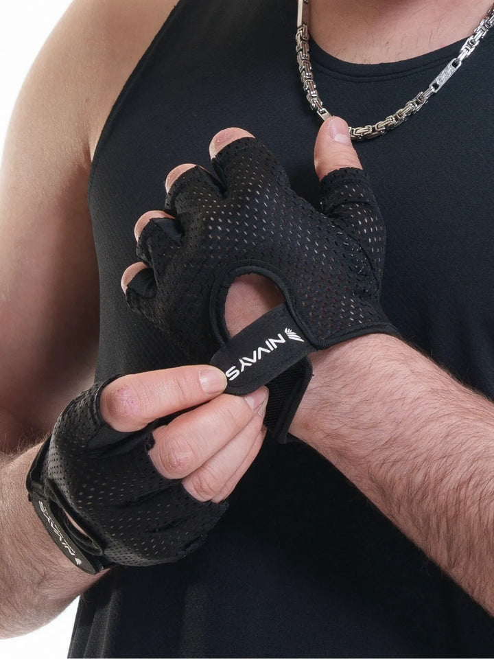 NIVɅYS Crew Workout Gloves adjustable wrist strap and secure grip palm