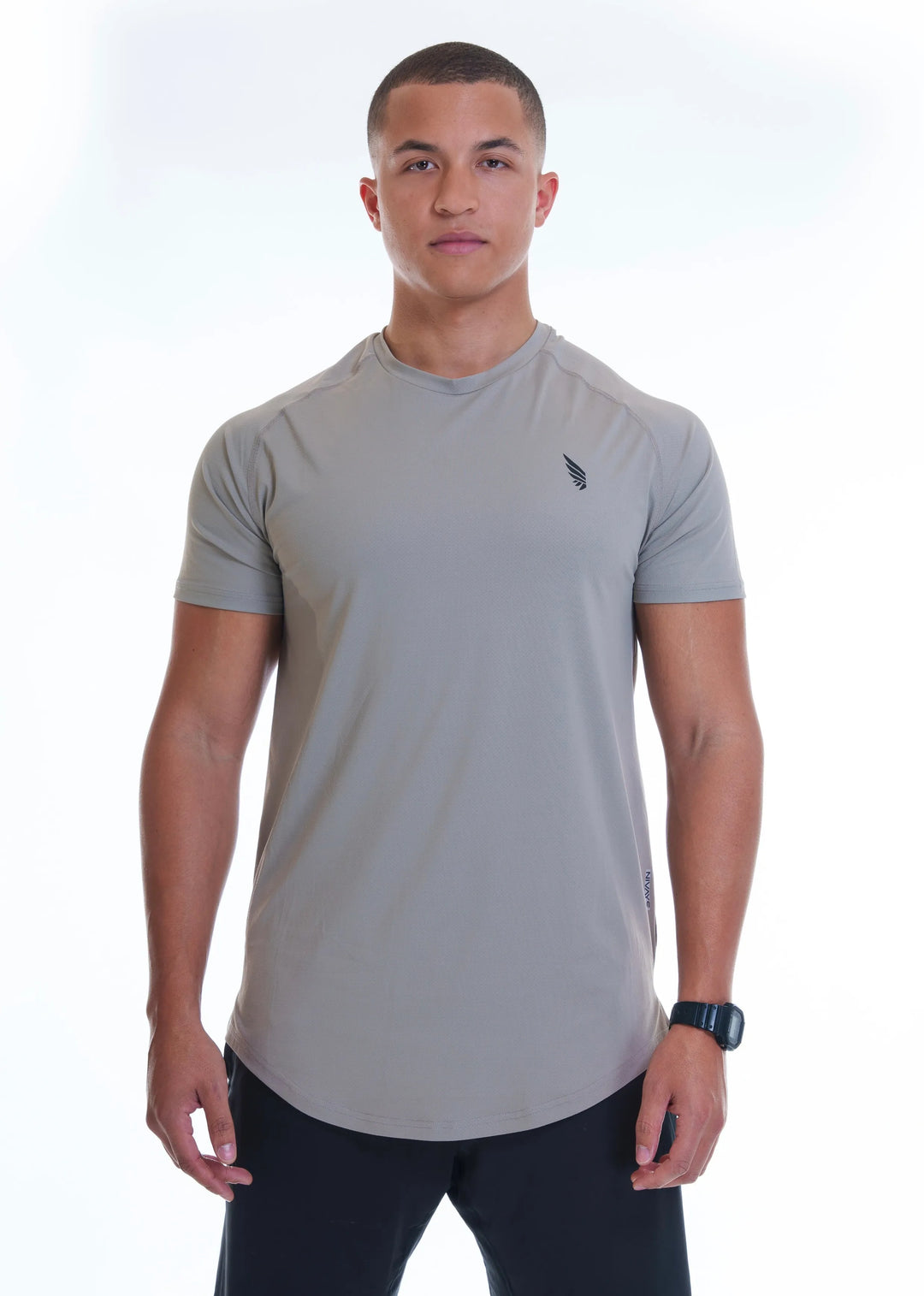  Comfortable and sustainable NIVɅYS Zeyla High Performance Shirt