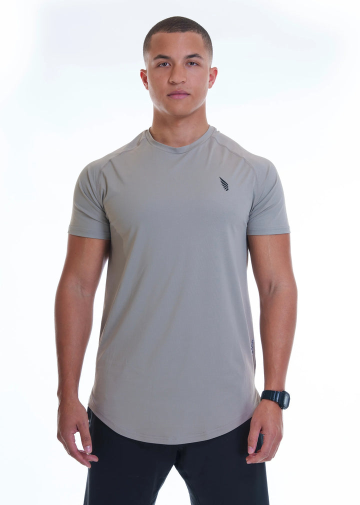  Comfortable and sustainable NIVɅYS Zeyla High Performance Shirt