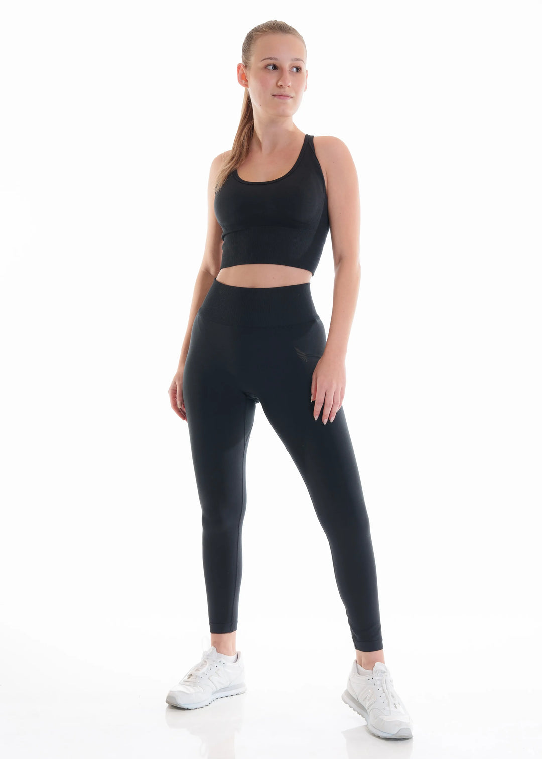 NIVɅYS Zeyla Seamless Booty Leggings high‑waist sculpting fit and seamless fabric