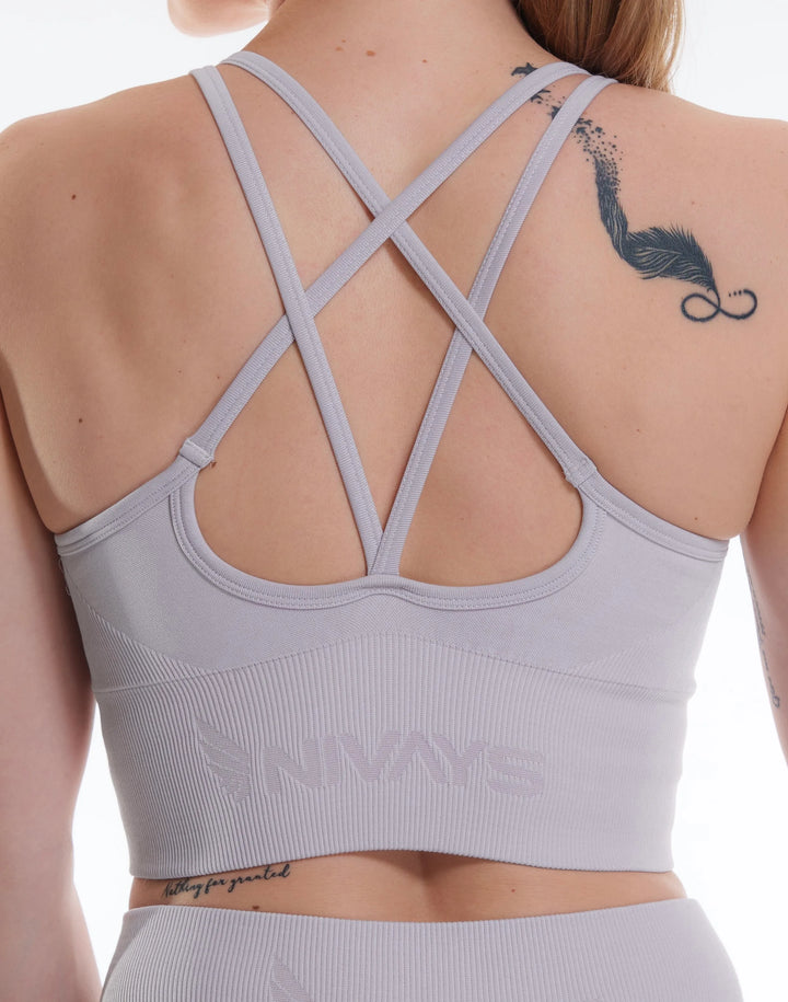 NIVɅYS eco-friendly activewear, athletic fit and quality of recycled performance fabric.