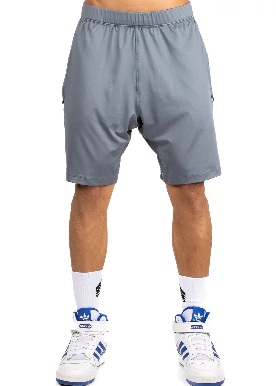 NIVɅYS Zeyla Performance Shorts sustainable shorts with zip pockets
