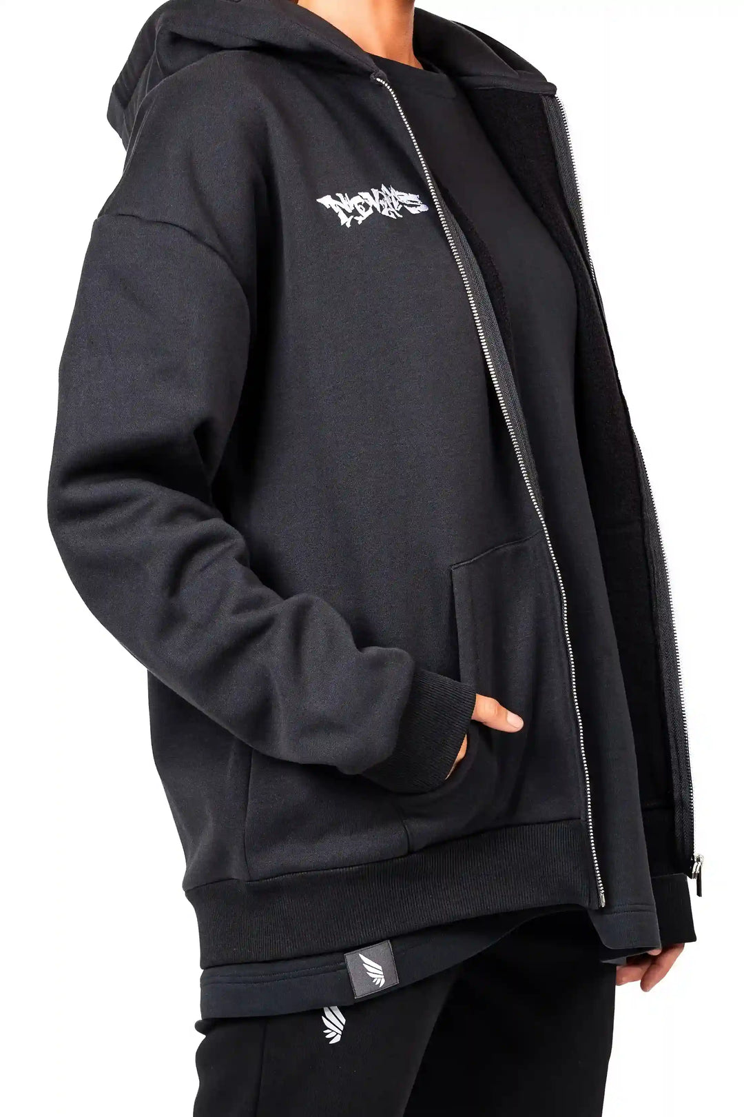 NIVɅYS Gravity Thrive Zipper unisex sustainable workout clothes